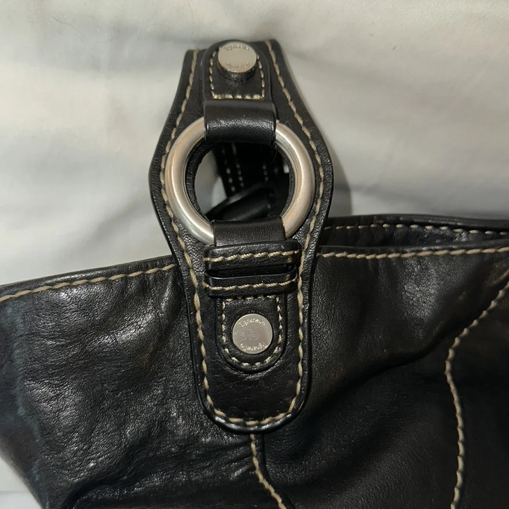 Tignanello black leather hobo bag with charms very nice destitute soft stylish - Picture 8 of 17